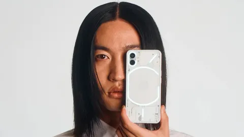 Nothing Phone (1) การันตีอัปเดต Android นาน 3 ปี พร้อมขายในไทยราคา 18,900 บาท