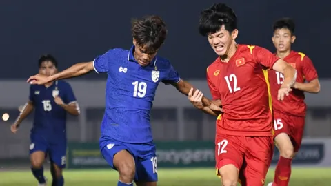 สิ่งที่คิด VS ความเป็นจริง เพจดังแซว "ทีมชาติไทย-เวียดนาม" อดเข้าชิงอาเซียน U19