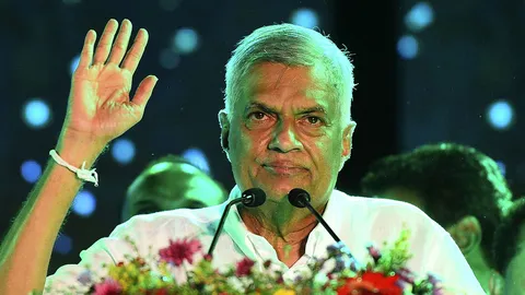 ทัพอากาศยันประธานาธิบดีศรีลังกาหนีไปมัลดีฟส์