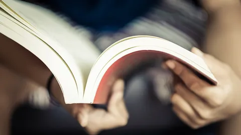 จัดพิมพ์ “จักกวาฬทีปนี” เฉลิมพระเกียรติ วรรณกรรมพระพุทธศาสนาชั้นเลิศ