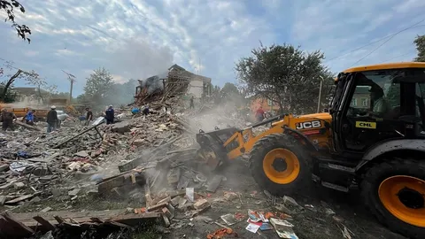 รัสเซียยิงขีปนาวุธร่อน ทำลายโรงงานจรวดอวกาศยูเครน ตาย 3 เจ็บนับสิบ