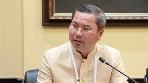 “สุภัทร” ยัวะสั่งปรับเกณฑ์เฟ้นบิ๊ก สกสค. จี้คลอดเกณฑ์ ส.ค.นี้