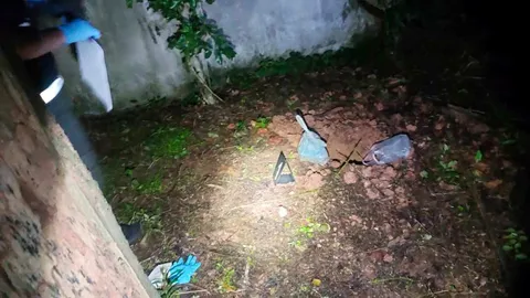 สาวต่างถิ่นนำศพทารกมาให้พระสวด ทิ้งกล่องใส่ไว้วัด สุดหลอนหมาหอนทั้งคืน