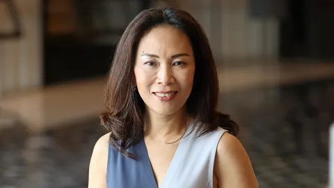 "สุธาวดี ศิริธนชัย" ร่วมจัดงานใหญ่ สืบสานใจ หัตถศิลป์ไทยสู่สากล