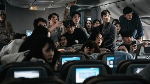 "Emergency Declaration" ลุ้นระทึกเที่ยวบินคลั่ง รวมดาราตัวท็อปเกาหลีใต้