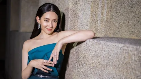 เบลล่า เปิดใจหลังถูกโยงรักเก่า ย้ำชัดมูฟออน เลือกนอนมากกว่าผู้ชาย (คลิป)