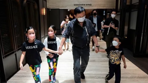 “โอ๊ค” ปล่อยคลิป “ทักษิณ” บอกอยากกลับไทยชดเชย “คุณหญิงพจมาน” สั่งตายห้ามเผา (คลิป)