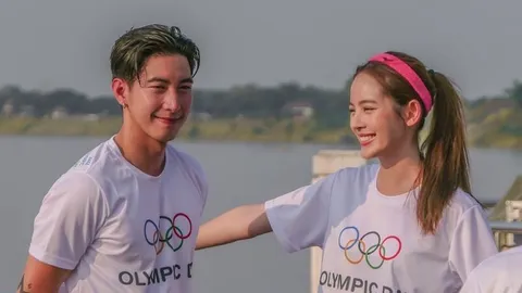 โมเม้นต์น่ารัก "โตโน่" ควง 2 สาวข้างกายทั้งคุณแม่และสาว ณิชา 