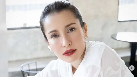 ฝากขังผู้ช่วยเลขาฯ "แอน ทองประสม" แล้ว ดาราสาวนัด ตร.ทองหล่อแถลง 1 ส.ค.