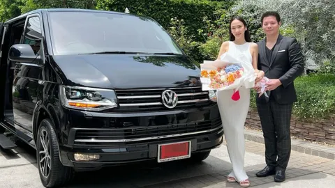 อั้ม พัชราภา ถอยรถหรูป้ายแดงราคาหลายล้าน แฟนคลับแห่ส่องเลขทะเบียนรถ