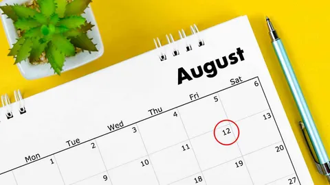 เช็กวันหยุดยาว หยุดราชการ เดือนสิงหาคม 2565 เดือนนี้ยังแพลนเที่ยวได้