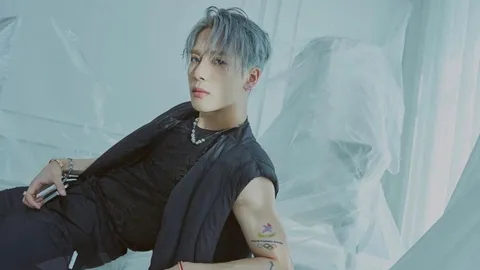 ชาวเน็ตถกสนั่น แจ็คสัน หวัง โพสต์สนับสนุน หลักการจีนเดียว 