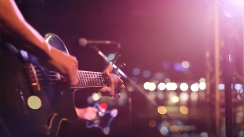 ร้านเหล้าใน สันติธรรม พลาซ่า เปิดเพลงดังถึงตีสาม ร้องหน่วยงานไหนก็เงียบ