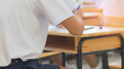 โรงเรียน “ไทยรัฐ” อาสา รื้อฟื้นวิชา “ประวัติศาสตร์”