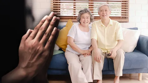 ปีนักษัตรชีวิตติดขัด? 8-14 ส.ค. ลองขอขมาบุพการี ช่วยผ่อนหนักเป็นเบาได้