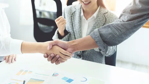 เช็กดวงการงาน 4 ราศี มีเกณฑ์ได้เลื่อนขั้น งานก้าวหน้า 