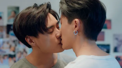 "บิว" แลกแหวนแทนใจ "แดเนียล" รักหวานละมุน มอบจูบสุดฟิน ในซีรีส์ "แอบจองรัก"