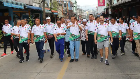 "วันนอร์" นำ ส.ส.ประชาชาติ พบประชาชนย่านตลาดสดเบตง ชูเป็น "ไชน่าซิตี้"