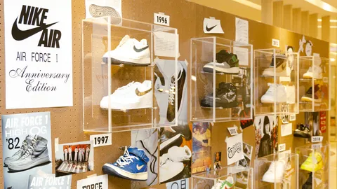 จัดงานฉลองครบ 40 ปี สนีกเกอร์ NIKE สุดคลาสสิก Air Force 1