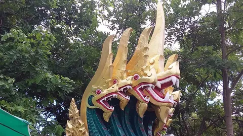 โค้งสุดท้ายคอหวยคำชะโนดยังไม่เข็ด เลขยอดเงินปากนาคสวย จนต้องลุ้นอีกรอบ (คลิป)