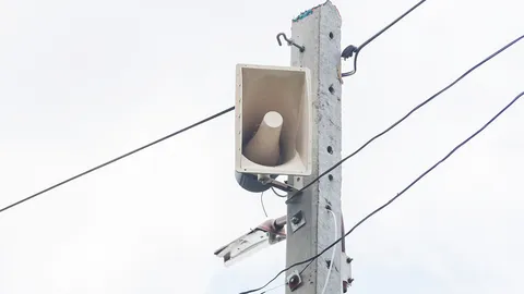 ชาวบ้านร้องเรียน อยากให้ใช้เสียงตามสายตามความจำเป็น เสียงลำโพงก็แตกฟังไม่รู้เรื่อง