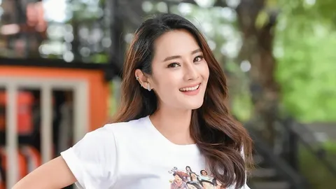 เกินฝัน! “วาว พราวภิชณ์ษา” ขึ้นแท่นนางเอกหนัง “ฮักล้นไห หัวใจนายเกิบคีบ”