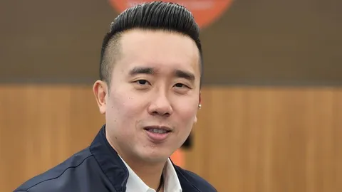 "วรรณวรี" ก้าวไกล ส่งไม้ต่อ "จรยุทธ" ลุยการเมืองเพื่อ ปชช.เขตยานนาวา