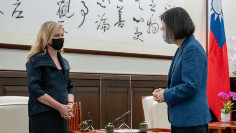 มะกันย้ำความมั่นใจไต้หวันป้องกันตัวเอง