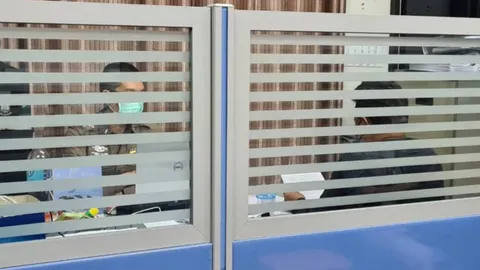 "ผช.เลขา ศอ.บต." ดอดมอบตัว หลังโดนหมายจับ เอี่ยวฟอกเงินเว็บพนันออนไลน์