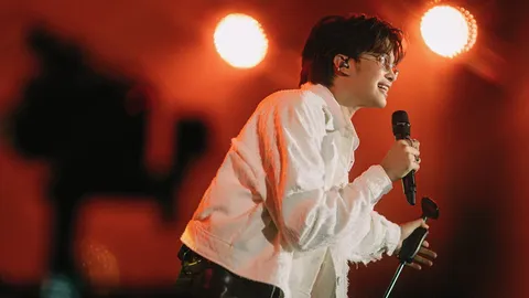 “นนท์ ธนนท์” ปล่อยของจัดเต็มคอนเสิร์ตใหญ่ ขนแขกรับเชิญแน่น