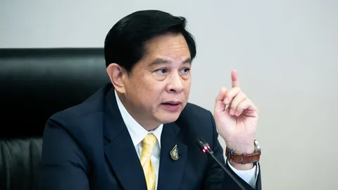 พีระพันธุ์ มุ่งปลดล็อกแก้กฎหมายคลุมเครือ ชี้ คนเดือดร้อนปากท้องมากที่สุด