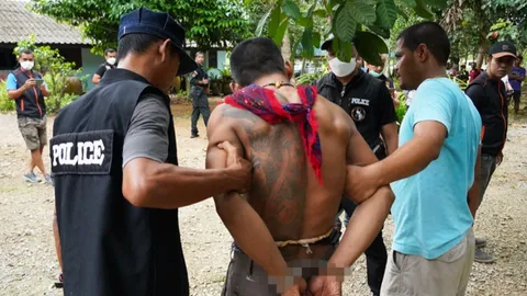 หนุ่มหลอนยากลัวคนมาฆ่า เห็นเพื่อนเป็นศัตรู ยิงด้วยลูกซองปางตาย