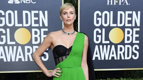 "ชาร์ลิซ เธอรอน" ขุนน้ำหนักให้สมบทบาทจนคว้าออสการ์