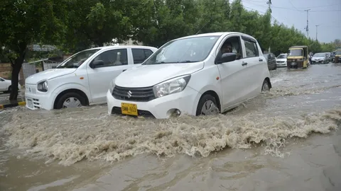 ปากีสถานอ่วม เหยื่อน้ำท่วมทะลุ 1,500 ศพ คนป่วยเข้า รพ.วันเดียวเฉียดแสน