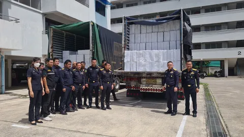 สรรพสามิตภาค 9 ทลายโกดังเก็บบุหรี่เถื่อน รายใหญ่ มูลค่า 331 ล้าน