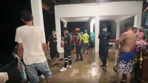 6 ชีวิต พายุฝนซัดเรือล่ม ที่เมืองจันทร์ ตาย 1 สูญหาย 1 ไม่รู้ชะตากรรม