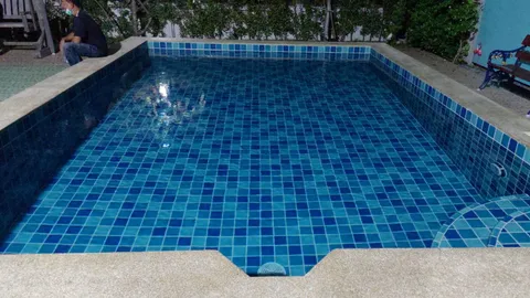 เด็กชาย 7 ขวบ จมสระพูลวิลล่า ที่สัตหีบ เป็นศพดับสลด 