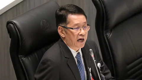 ส่งไม้ต่อ