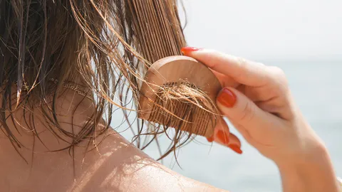 หวีเสนียด