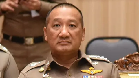 ถึงเวลาถอนหัวโขน พล.ต.อ.สุวัฒน์ ก็เกษียณพร้อมเพื่อนรัก พล.ต.อ.สุชาติ