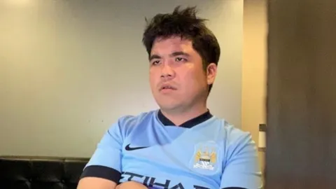 แจ็ค แฟนฉัน เจอเมียเพื่อนยื่นคำขาดไม่ให้คบ หลังเปิดตัวเป็นดาราชอบซื้อกิน