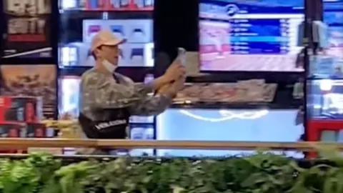 พี่ชายเฟี้ยว์ฟ้าว แจงแล้ว หลังมีดราม่าหยิบไอโฟน 14 วิ่งออกจากร้าน