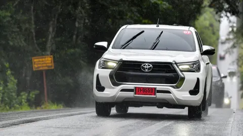 ขับดีแบบนี้พี่อยากได้ ทดสอบเตี้ยหน้าหล่อ Toyota Hilux REVO-D 4 ประตู Z-Edition (Lo-Floor) 