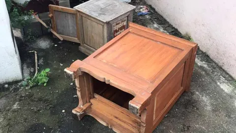 รวบ 2 เยาวชน ใส่ชุดนอนปีนกำแพงวัดลักตู้บริจาค งัดเอาเงินใช้หนี้ (คลิป)