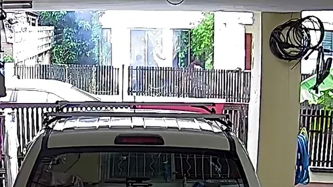 ธนาคารยึดบ้านผิดหลัง ติดประกาศห้ามบุกรุก ของบางอย่างถูกทำลายเกลี้ยง