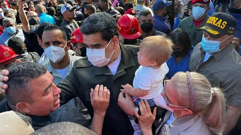 ยอดตายดินถล่มเวเนซุเอลายังพุ่ง ผู้นำประกาศเยียวยาเต็มที่