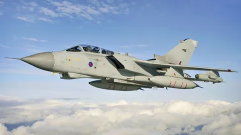 เผยจีนใช้เงินก้อนใหญ่ล่อซื้อตัวอดีตนักบินกองทัพอังกฤษ