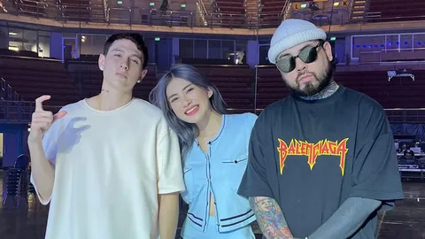 ภาพที่ทุกคนรอคอย 3-2-1 รวมตัวแบบครบวงคอนเสิร์ต Kamikaze Party 2022