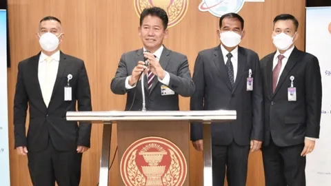 "เจ๊นุช" รับมีสัมพันธ์ ส.ว. 8 ปี ไม่เคยไป จ.ชายแดนใต้ สะท้อนระบบอุปถัมภ์ (คลิป)