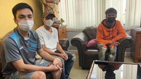 แก๊งพระราม 2 แสบ มอบตัวหลอก 2 คน อ้างทดแทนผู้มีพระคุณ